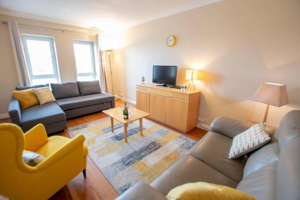 310 - The Carrowbeg At The Harbour Mills By Shortstays Westport Kültér fotó