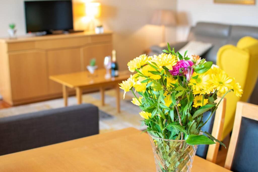 310 - The Carrowbeg At The Harbour Mills By Shortstays Westport Kültér fotó