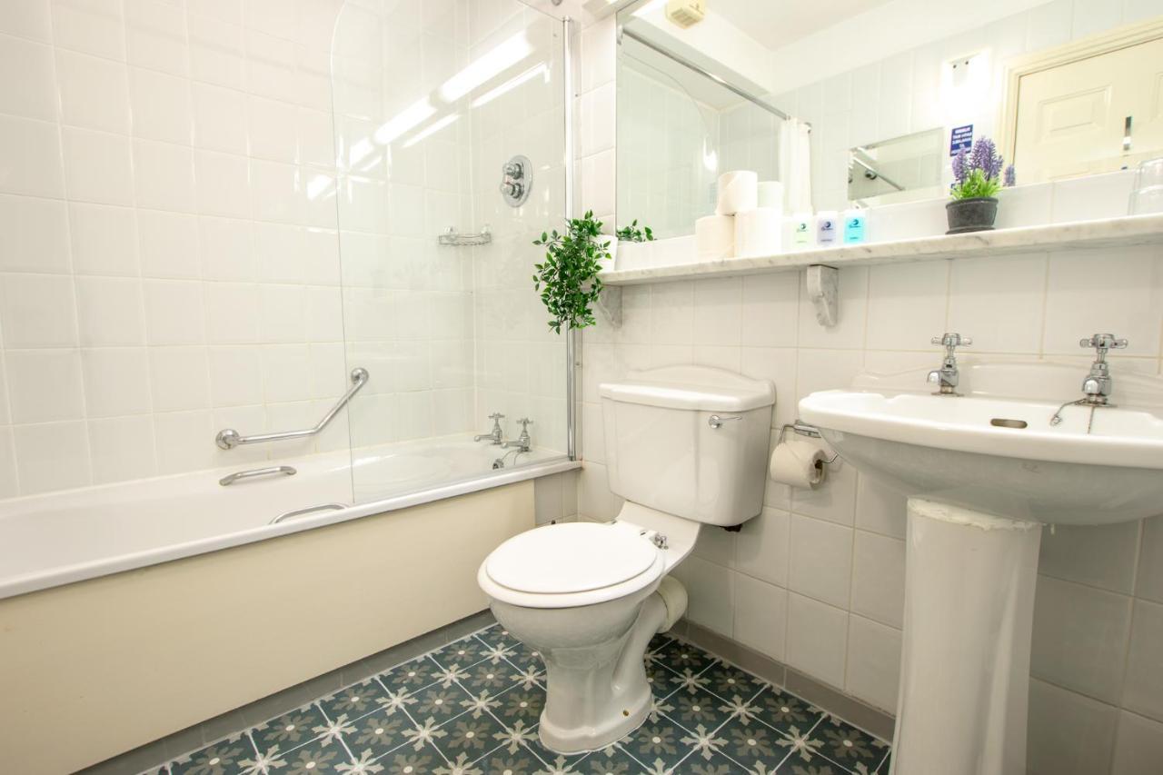 310 - The Carrowbeg At The Harbour Mills By Shortstays Westport Kültér fotó